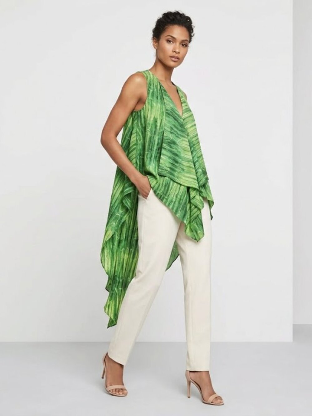 BCBGMaxazria Cyprien BCBG Sleeveless‎ Top Blouse XS